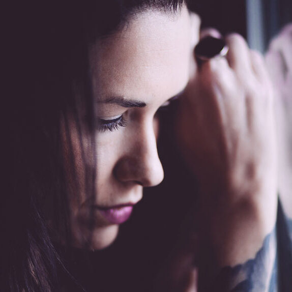 wholeself-blog-images-woman-narcissism-self-esteem